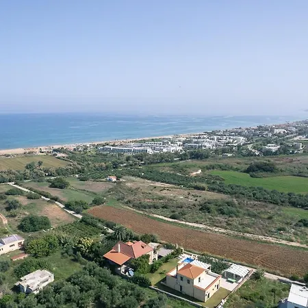 Villa Pinelopi *
