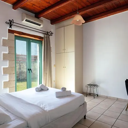 Villa Pinelopi